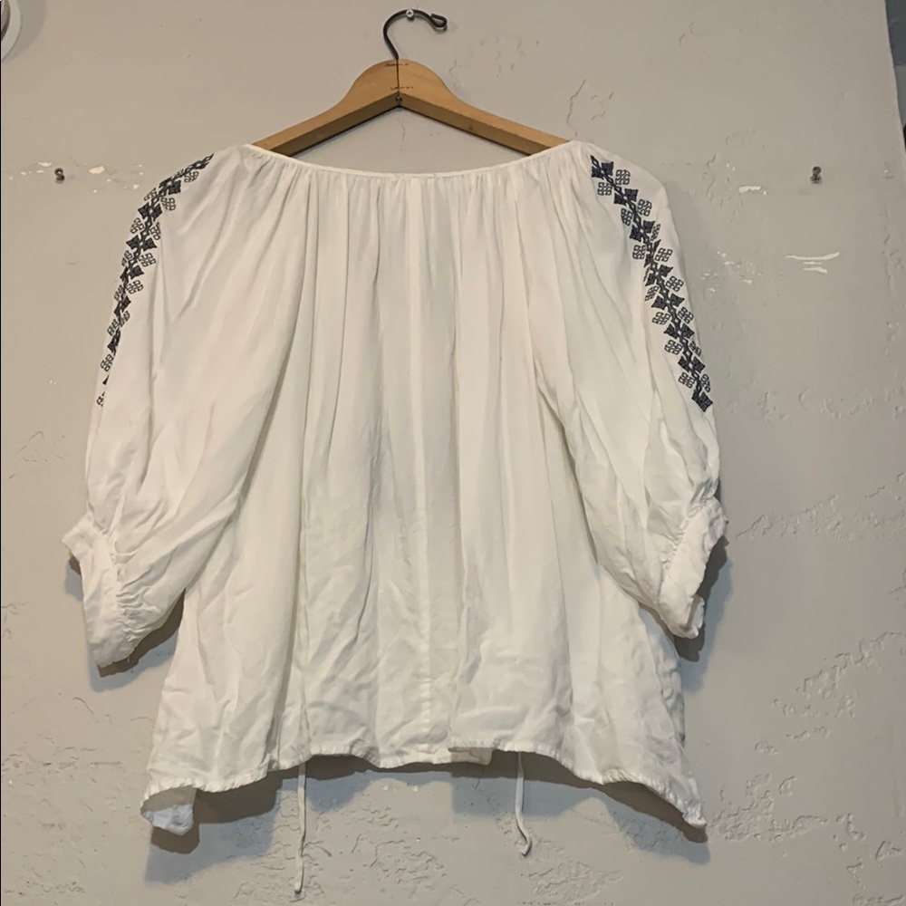 White Peasant Top - Picture 3 of 3